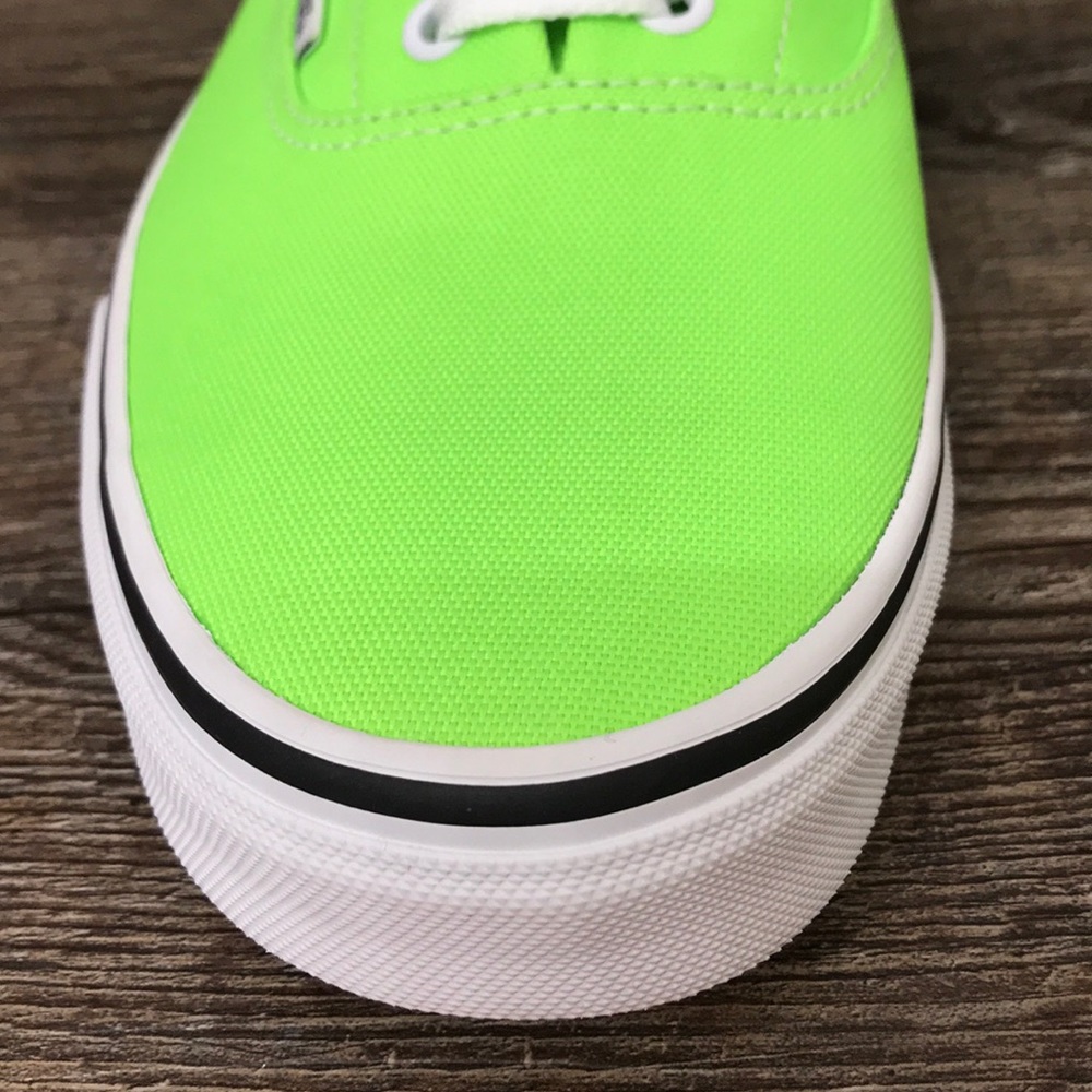VANS ERA BRAND NEW - Picture 8 of 15